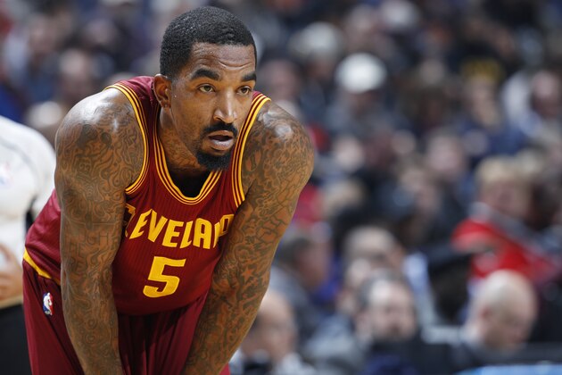 MEMPHIS, TN - DECEMBER 14: J.R. Smith #5 of the Cleveland Cavaliers looks on against the Memphis Grizzlies during the game at FedExForum on December 14, 2016 in Memphis, Tennessee. Memphis defeated Cleveland 93-85. NOTE TO USER: User expressly acknowledges and agrees that, by downloading and or using the photograph, User is consenting to the terms and conditions of the Getty Images License Agreement. (Photo by Joe Robbins/Getty Images)