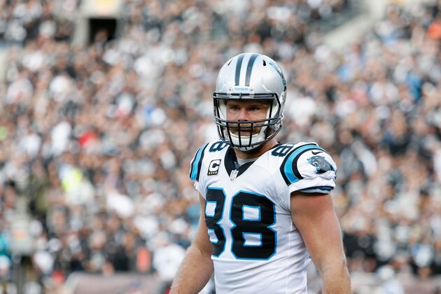 OAKLAND, CA - NOVEMBER 27: Greg Olsen #88 of the Carolina Panthers looks on against the Oakland Raiders on November 27, 2016 in Oakland, California. (Photo by Lachlan Cunningham/Getty Images)
