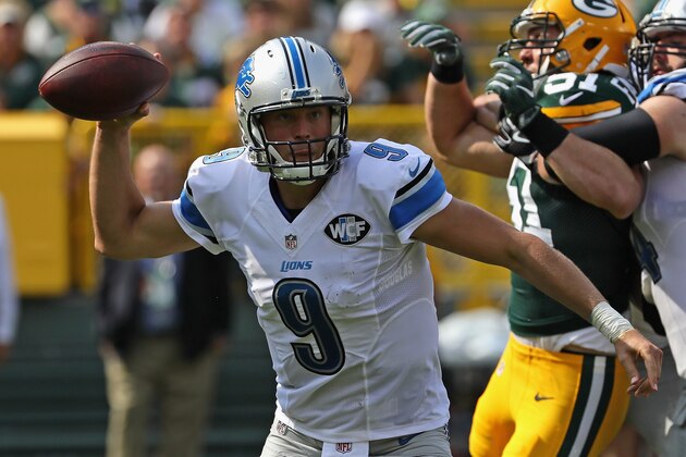 GREEN BAY, WI - SEPTEMBER 25:  Matthew Stafford #9 of the Detroit Lions passes against the Green Bay Packers at Lambeau Field on September 25, 2016 in Green Bay, Wisconsin. The Packers defeated the Lions 34-27.  (Photo by Jonathan Daniel/Getty Images)