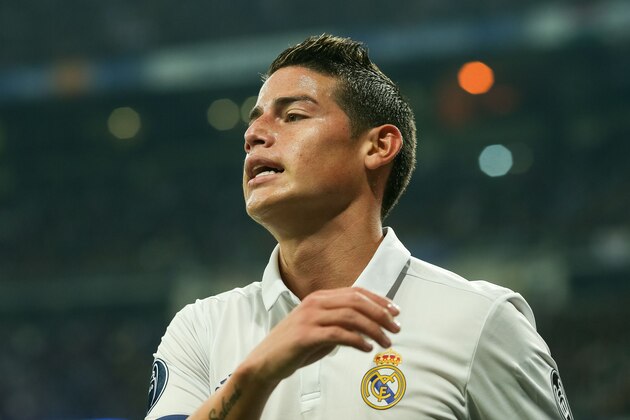 MADRID, SPAIN - DECEMBER 07: James Rodriguez of Real Madrid looks on   during the UEFA Champions League match between Real Madrid CF and Borussia Dortmund at Bernabeu on December 7, 2016 in Madrid. (Photo by TF-Images/Getty Images)