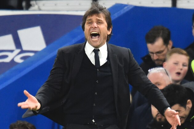 Chelsea's Italian head coach Antonio Conte gestures from the touchline during the English Premier League football match between Chelsea and Bournemouth at Stamford Bridge in London on December 26, 2016. / AFP / Glyn KIRK / RESTRICTED TO EDITORIAL USE. No use with unauthorized audio, video, data, fixture lists, club/league logos or 'live' services. Online in-match use limited to 75 images, no video emulation. No use in betting, games or single club/league/player publications.  /         (Photo credit should read GLYN KIRK/AFP/Getty Images)