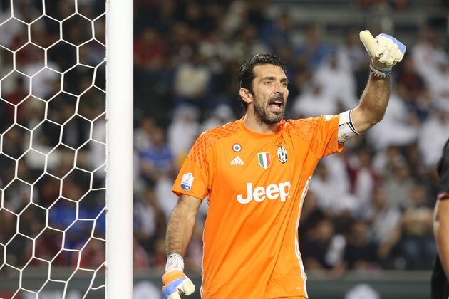 DOHA, QATAR - DECEMBER 23: Gianluigi Buffon of Juventus FC reacts during the Supercoppa TIM Doha 2016 match between Juventus FC and AC Milan at the Jassim Bin Hamad Stadium on December 23, 2016 in Doha, Qatar. (Photo by AK BijuRaj/Getty Images)