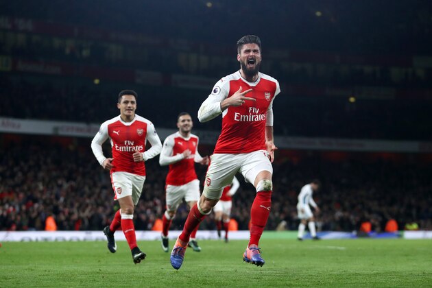 LONDON, ENGLAND - DECEMBER 26:  Olivier Giroud of Arsenal celebrates after scoring the opening goal during the Premier League match between Arsenal and West Bromwich Albion at Emirates Stadium on December 26, 2016 in London, England.  (Photo by Julian Finney/Getty Images)