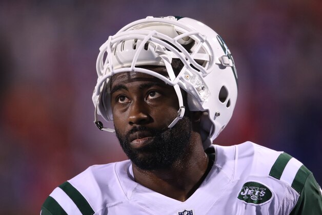ORCHARD PARK, NY - SEPTEMBER 15: Darrelle Revis #24 of the New York Jets looks on as he warms up before the start of NFL game action against the Buffalo Bills at New Era Field on September 15, 2016 in Orchard Park, New York. (Photo by Tom Szczerbowski/Getty Images)