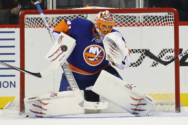 NEW YORK, NY - DECEMBER 04:  Jaroslav Halak #41 of the New York Islanders skates against the Detroit Red Wings at the Barclays Center on December 4, 2016 in the Brooklyn borough of New York City. The Red Wings defeated the Islanders 4-3 in overtime.  (Photo by Bruce Bennett/Getty Images)