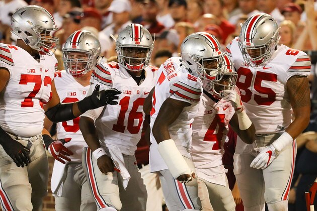 NORMAN, OK - SEPTEMBER 17:  The Ohio State Buckeyes celebrate with Curtis Samuel #4 after he rushed for a touchdown against the Oklahoma Sooners at Gaylord Family Oklahoma Memorial Stadium on September 17, 2016 in Norman, Oklahoma.  (Photo by Scott Halleran/Getty Images)