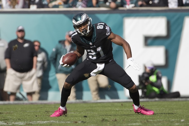PHILADELPHIA, PA - OCTOBER 23: Jordan Matthews #81 of the Philadelphia Eagles runs with the ball against the Minnesota Vikings at Lincoln Financial Field on October 23, 2016 in Philadelphia, Pennsylvania. The Eagles defeated the Vikings 21-10. (Photo by Mitchell Leff/Getty Images)