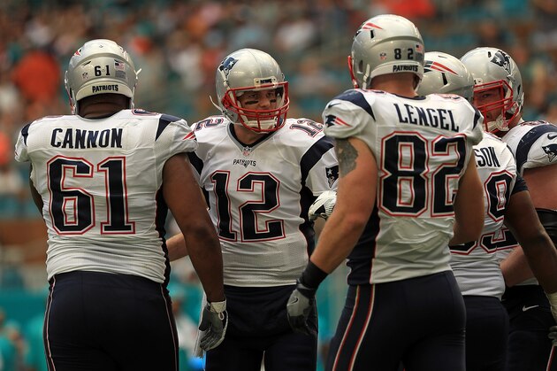 MIAMI GARDENS, FL - JANUARY 01:  Tom Brady #12 of the New England Patriots celebrates a touchdown during a game against the Miami Dolphins at Hard Rock Stadium on January 1, 2017 in Miami Gardens, Florida.  (Photo by Mike Ehrmann/Getty Images)