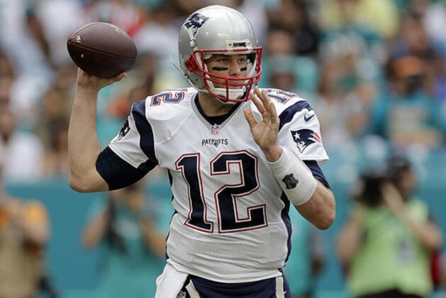 New England Patriots quarterback Tom Brady (12) looks to pass, during the first half of an NFL football game against the Miami Dolphins, Sunday, Jan. 1, 2017, in Miami Gardens, Fla. (AP Photo/Alan Diaz)