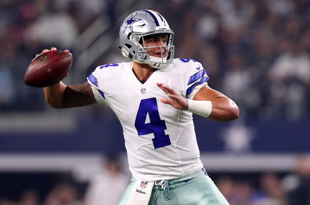 ARLINGTON, TX - DECEMBER 26: Dak Prescott #4 of the Dallas Cowboys throws against the Detroit Lions during the first half at AT&T Stadium on December 26, 2016 in Arlington, Texas. (Photo by Tom Pennington/Getty Images)