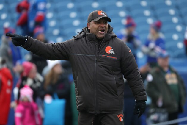 ORCHARD PARK, NY - DECEMBER 18: Head coach Hue Jackson of the Cleveland Browns before the start of NFL game action against the Buffalo Bills at New Era Field on December 18, 2016 in Orchard Park, New York. (Photo by Tom Szczerbowski/Getty Images)