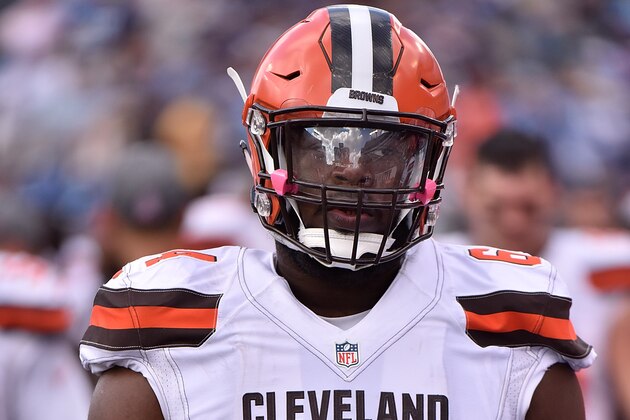 NASHVILLE, TN - OCTOBER 16:  Jonathan Cooper #65 of the Cleveland Browns watches from the sideline during a game against the Tennessee Titans at Nissan Stadium on October 16, 2016 in Nashville, Tennessee.  (Photo by Frederick Breedon/Getty Images)