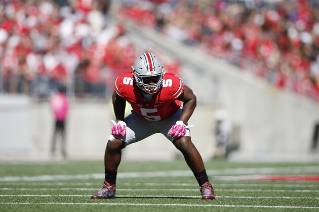COLUMBUS, OH - OCTOBER 10: Raekwon McMillan #5 of the Ohio State Buckeyes in action against the Maryland Terrapins during a game at Ohio Stadium on October 10, 2015 in Columbus, Ohio. The Buckeyes defeated the Terrapins 49-28. (Photo by Joe Robbins/Getty Images)