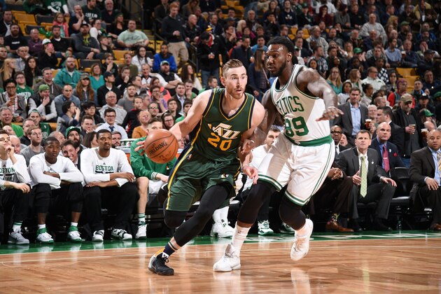 BOSTON, MA - FEBRUARY 29:  Gordon Hayward #20 of the Utah Jazz handles the ball against Jae Crowder #99 of the Boston Celtics on February 29, 2016 at the TD Garden in Boston, Massachusetts.  NOTE TO USER: User expressly acknowledges and agrees that, by downloading and or using this photograph, User is consenting to the terms and conditions of the Getty Images License Agreement. Mandatory Copyright Notice: Copyright 2016 NBAE  (Photo by Brian Babineau/NBAE via Getty Images)