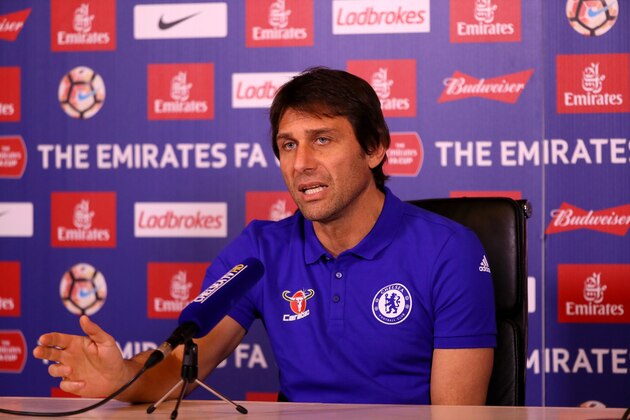 COBHAM, ENGLAND - JANUARY 06: Antonio Conte, Chelsea mananger, is pictured during a press conference at Chelsea Training Ground on January 6, 2017 in Cobham, England. (Photo by Andrew Redington/Getty Images) COBHAM, ENGLAND - JANUARY 06: Antonio Conte, Chelsea mananger, is pictured during a press conference at Chelsea Training Ground on January 6, 2017 in Cobham, England. (Photo by Andrew Redington/Getty Images)