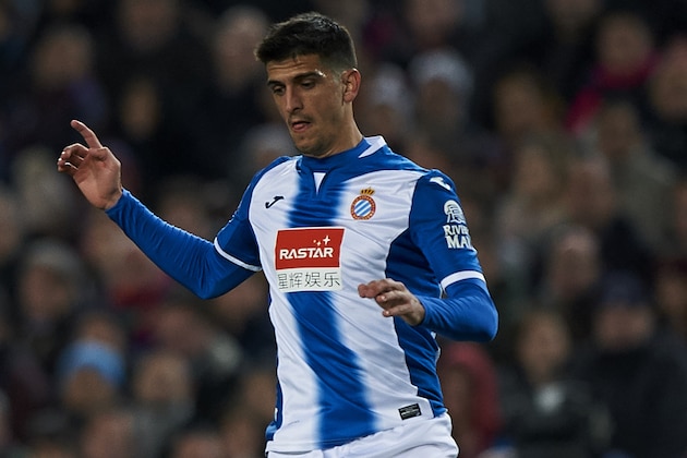 BARCELONA, SPAIN - DECEMBER 18:  Gerard Moreno of Espanyol in action during the La Liga match between FC Barcelona and RCD Espanyol at Camp Nou Stadium on December 18, 2016 in Barcelona, Spain.  (Photo by fotopress/Getty Images)