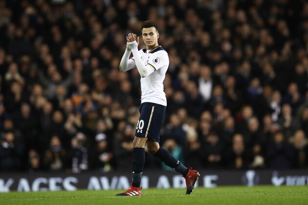 LONDON, ENGLAND - JANUARY 04:  Dele Alli of Tottenham Hotspur shows appreciation to the fans while he walks off to be subbed during the Premier League match between Tottenham Hotspur and Chelsea at White Hart Lane on January 4, 2017 in London, England.  (Photo by Julian Finney/Getty Images)