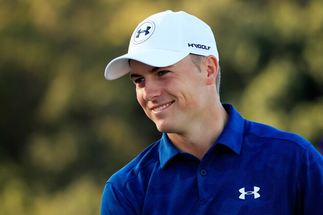LAHAINA, HI - JANUARY 08:  Jordan Spieth of the United States prepares to play from the first tee during the final round of the SBS Tournament of Champions at the Plantation Course at Kapalua Golf Club on January 8, 2017 in Lahaina, Hawaii.  (Photo by Cliff Hawkins/Getty Images)