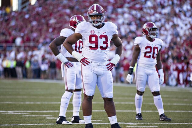 FAYETTEVILLE, AR - OCTOBER 8:  Jonathan Allen #93 of the Alabama Crimson Tide on the field during a game against the Arkansas Razorbacks at Razorback Stadium on October 8, 2016 in Fayetteville, Arkansas.  The Crimson Tide defeated the Razorbacks 49-30.  (Photo by Wesley Hitt/Getty Images)