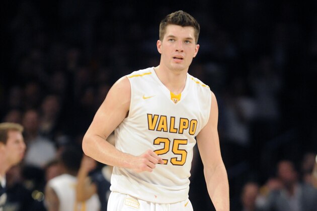 NEW YORK, NY - MARCH 31:  Alec Peters #25 of the Valparaiso Crusaders looks on during the NIT Championship against the George Washington Colonials at Madison Square Garden on March 31, 2016 in New York City.  The Colonials won 76-60.  (Photo by Mitchell Layton/Getty Images)