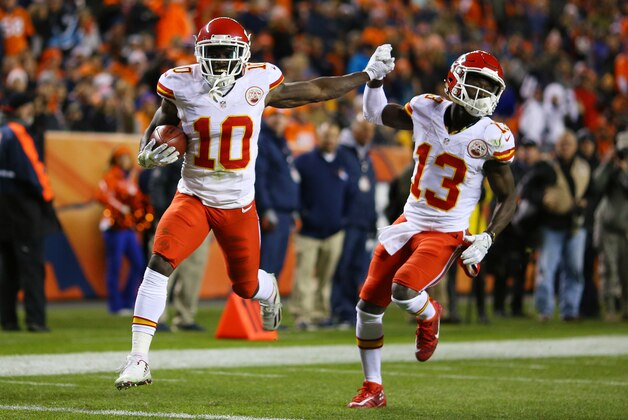 DENVER, CO - NOVEMBER 27: Wide receiver Tyreek Hill #10 of the Kansas City Chiefs celebrates with De'Anthony Thomas #13 after returning a kickoff for a touchdown in the second quarter of the game against the Denver Broncos at Sports Authority Field at Mile High on November 27, 2016 in Denver, Colorado. (Photo by Justin Edmonds/Getty Images) DENVER, CO - NOVEMBER 27: Wide receiver Tyreek Hill #10 of the Kansas City Chiefs celebrates with De'Anthony Thomas #13 after returning a kickoff for a touchdown in the second quarter of the game against the Denver Broncos at Sports Authority Field at Mile High on November 27, 2016 in Denver, Colorado. (Photo by Justin Edmonds/Getty Images)