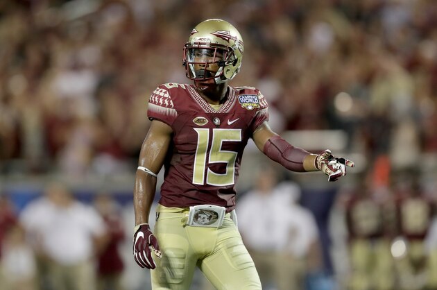 ORLANDO, FL - SEPTEMBER 05:  Travis Rudolph #15 of the Florida State Seminoles during the Camping World Kickoff at Camping World Stadium on September 5, 2016 in Orlando, Florida.  (Photo by Streeter Lecka/Getty Images)