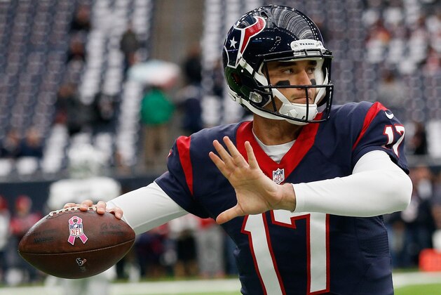 HOUSTON, TX - JANUARY 07: Brock Osweiler #17 of the Houston Texans warms up on the field prior to the AFC Wild Card game against the Oakland Raiders at NRG Stadium on January 7, 2017 in Houston, Texas. (Photo by Bob Levey/Getty Images)'n'n