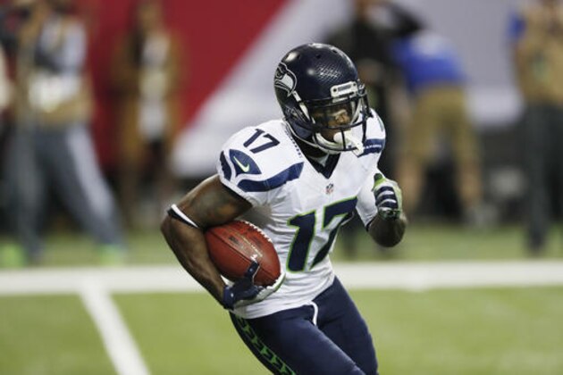 Seattle Seahawks wide receiver Devin Hester (17) runs against the Atlanta Falcons on a punt return during the first half of an NFL football NFC divisional playoff game, Saturday, Jan. 14, 2017, in Atlanta. (AP Photo/John Bazemore)