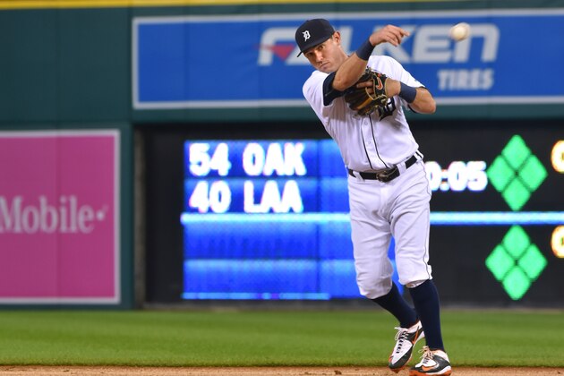 DETROIT, MI - SEPTEMBER 28:  Ian Kinsler #3 of the Detroit Tigers throws a baseball during the game against the Cleveland Indians at Comerica Park on September 28, 2016 in Detroit, Michigan. The Tigers defeated the Indians 6-3.  (Photo by Mark Cunningham/MLB Photos via Getty Images)