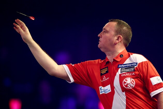 FRIMLEY, ENGLAND - JANUARY 14:  Glen Durrant of England makes throws during his semi-final match against Jamie Hughes of England on Day Eight of the BDO Lakeside World Professional Darts Championships at the Lakeside Country Club on January 14, 2017 in Frimley, England.  (Photo by Jordan Mansfield/Getty Images)