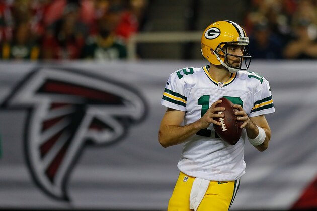 ATLANTA, GA - OCTOBER 30:  Aaron Rodgers #12 of the Green Bay Packers looks to pass against the Atlanta Falcons at Georgia Dome on October 30, 2016 in Atlanta, Georgia.  (Photo by Kevin C. Cox/Getty Images)