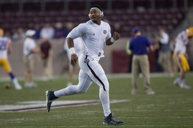 COLLEGE STATION, TX - NOVEMBER 24: Myles Garrett #15 of the Texas A&M Aggies warms up before playing LSU Tigers at Kyle Field on November 24, 2016 in College Station, Texas.  (Photo by Bob Levey/Getty Images)