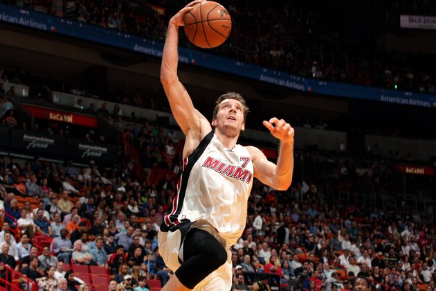 MIAMI, FL - JANUARY 17: Goran Dragic #7 of the Miami Heat goes for the lay up during the game against the Houston Rockets on January 17, 2017 at AmericanAirlines Arena in Miami, Florida. NOTE TO USER: User expressly acknowledges and agrees that, by downloading and or using this Photograph, user is consenting to the terms and conditions of the Getty Images License Agreement. Mandatory Copyright Notice: Copyright 2017 NBAE (Photo by Oscar Baldizon/NBAE via Getty Images)
