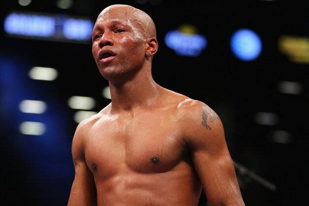 NEW YORK, NY - DECEMBER 07:  Zab Judah looks on between rounds against Paulie Malignaggi during their fight for the NABF welterweight title at the Barclays Center on December 7, 2013 in the Brooklyn Borough of New York City.  (Photo by Al Bello/Getty Images)