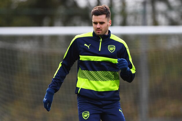 ST ALBANS, ENGLAND - NOVEMBER 22:  Carl Jenkinson looks on during an Arsenal training session on the eve of their UEFA Champions League match against Paris Saint-Germain at London Colney on November 22, 2016 in St Albans, England.  (Photo by Shaun Botterill/Getty Images)