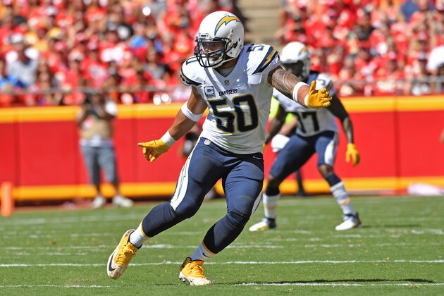 KANSAS CITY, MO - SEPTEMBER 11:  Linebacker Manti Te'o #50 of the San Diego Chargers drops into coverage against the Kansas City Chiefs during the first half on September 11, 2016 at Arrowhead Stadium in Kansas City, Missouri.  (Photo by Peter G. Aiken/Getty Images)