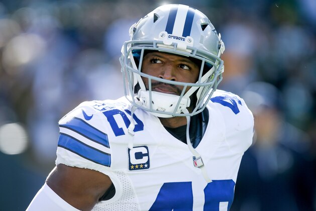 GREEN BAY, WI - OCTOBER 16: Barry Church #42 of the Dallas Cowboys jogs on the field before the game against the Green Bay Packers at Lambeau Field on October 16, 2016 in Green Bay, Wisconsin. (Photo by Dylan Buell/Getty Images)
