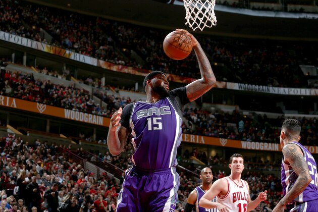 CHICAGO, IL - JANUARY 21:  DeMarcus Cousins #15 of the Sacramento Kings grabs the rebound against the Chicago Bulls on January 21, 2017 at the United Center in Chicago, Illinois. NOTE TO USER: User expressly acknowledges and agrees that, by downloading and or using this photograph, user is consenting to the terms and conditions of the Getty Images License Agreement.  Mandatory Copyright Notice: Copyright 2017 NBAE (Photo by Gary Dineen/NBAE via Getty Images)