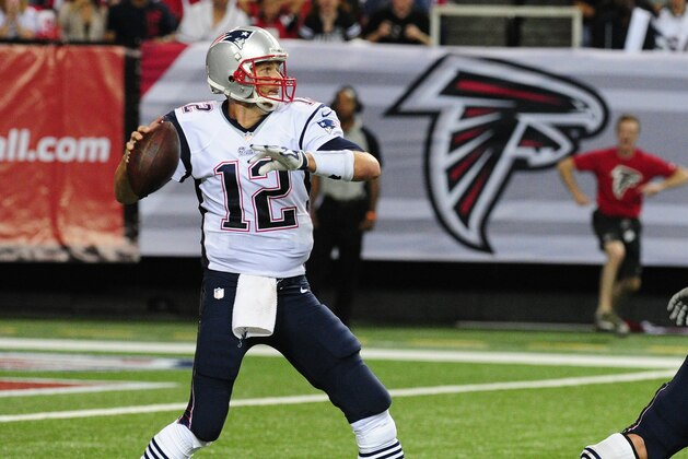 ATLANTA, GA - SEPTEMBER 29: Tom Brady #12 of the New England Patriots passes against the Atlanta Falcons at the Georgia Dome on September 29, 2013 in Atlanta, Georgia. (Photo by Scott Cunningham/Getty Images)