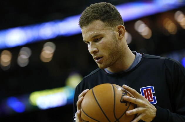 NEW ORLEANS, LA - DECEMBER 02:  Blake Griffin #32 of the LA Clippers reacts during a game against the New Orleans Pelicans at the Smoothie King Center on December 2, 2016 in New Orleans, Louisiana. NOTE TO USER: User expressly acknowledges and agrees that, by downloading and or using this photograph, User is consenting to the terms and conditions of the Getty Images License Agreement.  (Photo by Jonathan Bachman/Getty Images)
