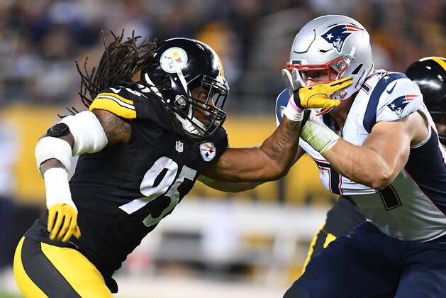 PITTSBURGH, PA - OCTOBER 23:  Jarvis Jones #95 of the Pittsburgh Steelers in action during the game against the New England Patriots at Heinz Field on October 23, 2016 in Pittsburgh, Pennsylvania. (Photo by Joe Sargent/Getty Images) *** Local Caption ***