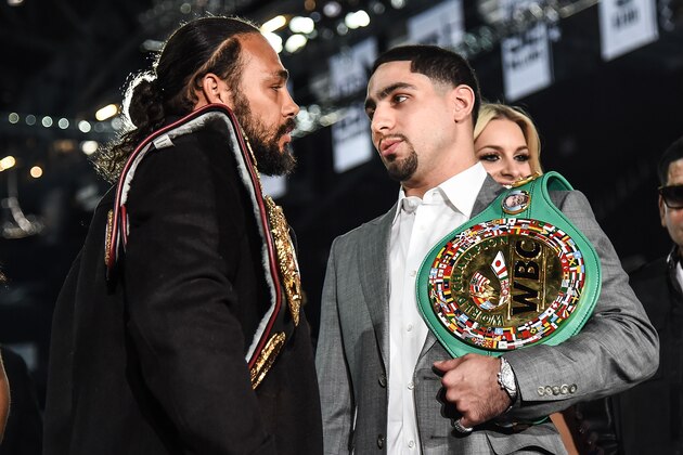 NEW YORK, NY - JANUARY 18:  WBA welterweight champion Keith Thurman (L) and WBC welterweight champion Danny Garcia pose during a press conference to promote the unification fight at Barclays Center on January 18, 2017 in New York City.  (Photo by Daniel Zuchnik/Getty Images)