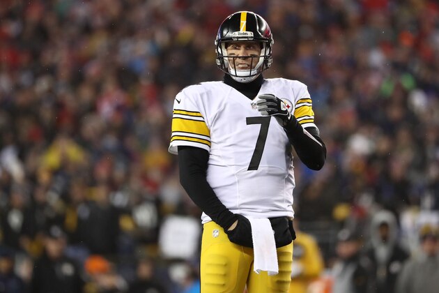 FOXBORO, MA - JANUARY 22:  Ben Roethlisberger #7 of the Pittsburgh Steelers reacts during the first half against the New England Patriots in the AFC Championship Game at Gillette Stadium on January 22, 2017 in Foxboro, Massachusetts.  (Photo by Elsa/Getty Images)