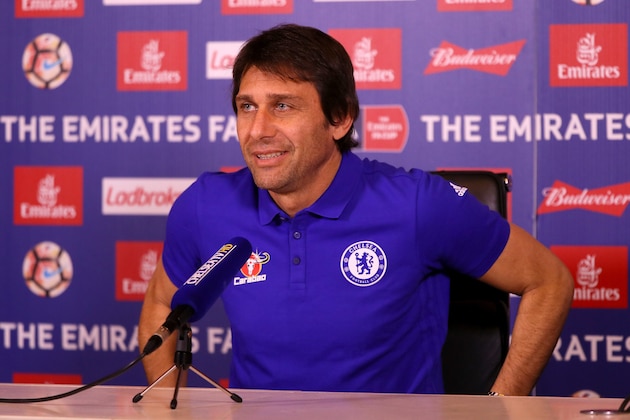 COBHAM, ENGLAND - JANUARY 06:  Antonio Conte, Chelsea mananger, is pictured during a press conference at Chelsea Training Ground on January 6, 2017 in Cobham, England.  (Photo by Andrew Redington/Getty Images)