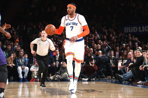 NEW YORK, NY - JANUARY 27: Carmelo Anthony #7 of the New York Knicks handles the ball during the game against the Charlotte Hornets on January 27, 2017 at Madison Square Garden in New York City, New York.  NOTE TO USER: User expressly acknowledges and agrees that, by downloading and or using this photograph, User is consenting to the terms and conditions of the Getty Images License Agreement. Mandatory Copyright Notice: Copyright 2017 NBAE (Photo by Nathaniel S. Butler/NBAE via Getty Images)
