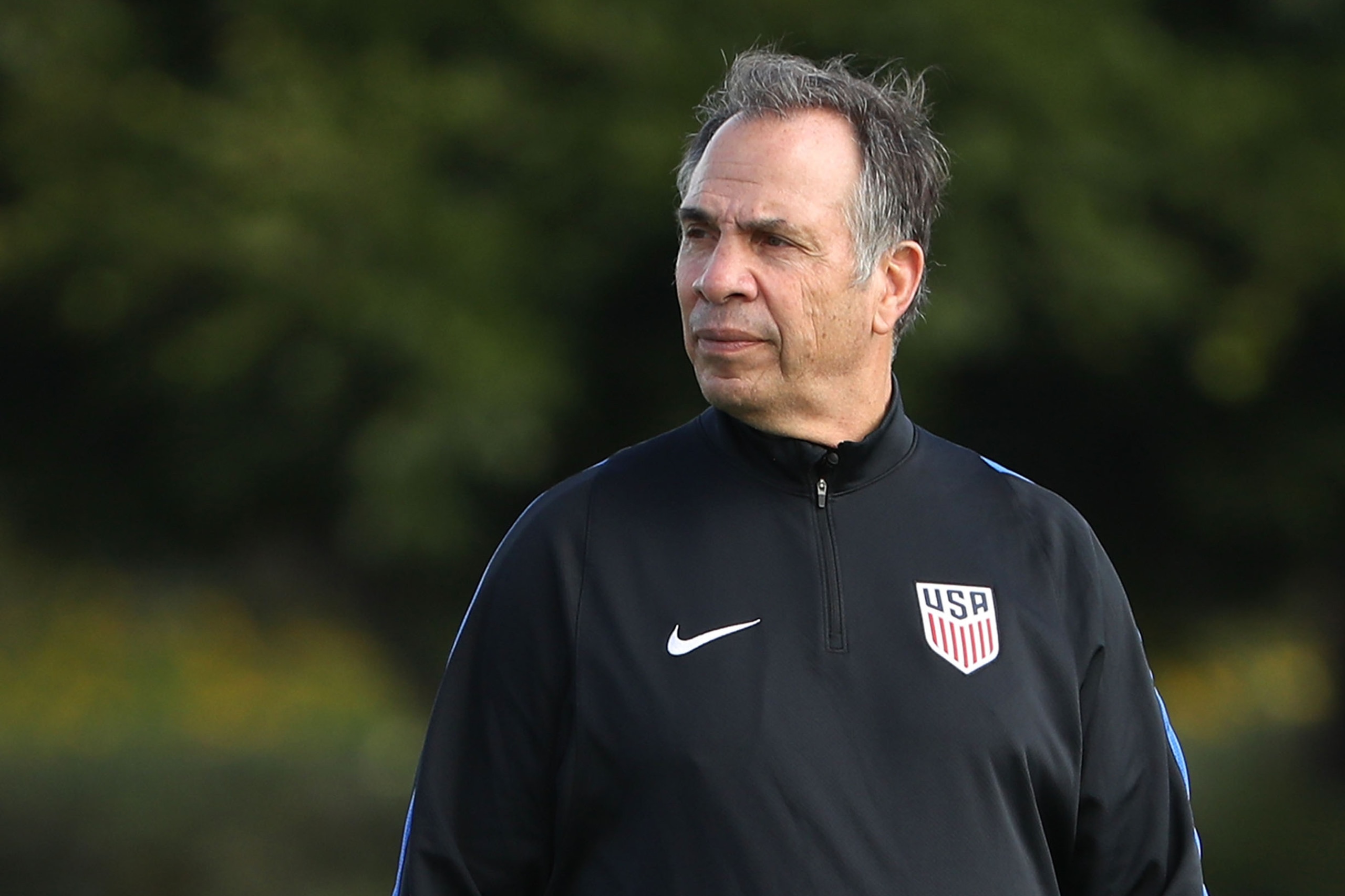CARSON, CA - JANUARY 11:  New USMNT head coach Bruce Arena looks on during the USMNT training session at StubHub Center on January 11, 2017 in Carson, California.  (Photo by Victor Decolongon/Getty Images)