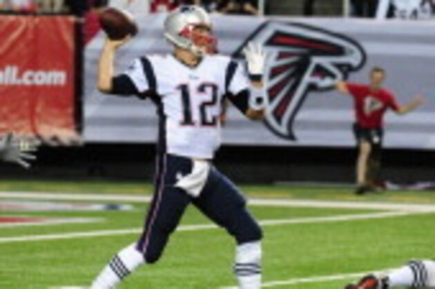 ATLANTA, GA - SEPTEMBER 29: Tom Brady #12 of the New England Patriots passes against the Atlanta Falcons at the Georgia Dome on September 29, 2013 in Atlanta, Georgia. (Photo by Scott Cunningham/Getty Images)