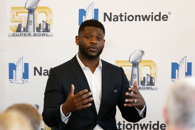 SAN FRANCISCO, CA - FEBRUARY 06:  Emcee LaDainian Tomlinson addresses guests in the Nationwide Lounge at the JW Marriott on February 6, 2016 in San Francisco, California.  (Photo by Lachlan Cunningham/Getty Images for Nationwide)