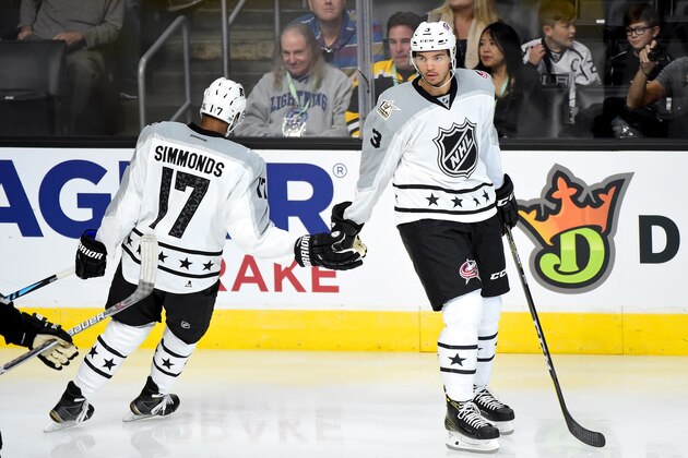 LOS ANGELES, CA - JANUARY 29:  Wayne Simmonds #17 of the Philadelphia Flyers celebrates a goal with Seth Jones #3 of the Columbus Blue Jackets during the 2017 Honda NHL All-Star Tournament Final between the Pacific Division All-Stars and the Metropolitan Division All-Stars at Staples Center on January 29, 2017 in Los Angeles, California.  (Photo by Harry How/Getty Images)