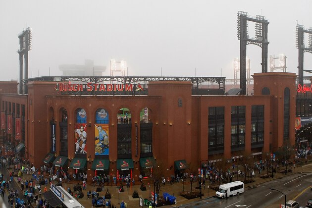 ST. LOUIS, MO - JANUARY 2: An overall view of Busch Stadium prior the 2017 Bridgestone NHL Winter Classic between the St. Louis Blues and the Chicago Blackhawks on January 2, 2017 in St. Louis, Missouri. (Photo by Scott Kane/Getty Images)
